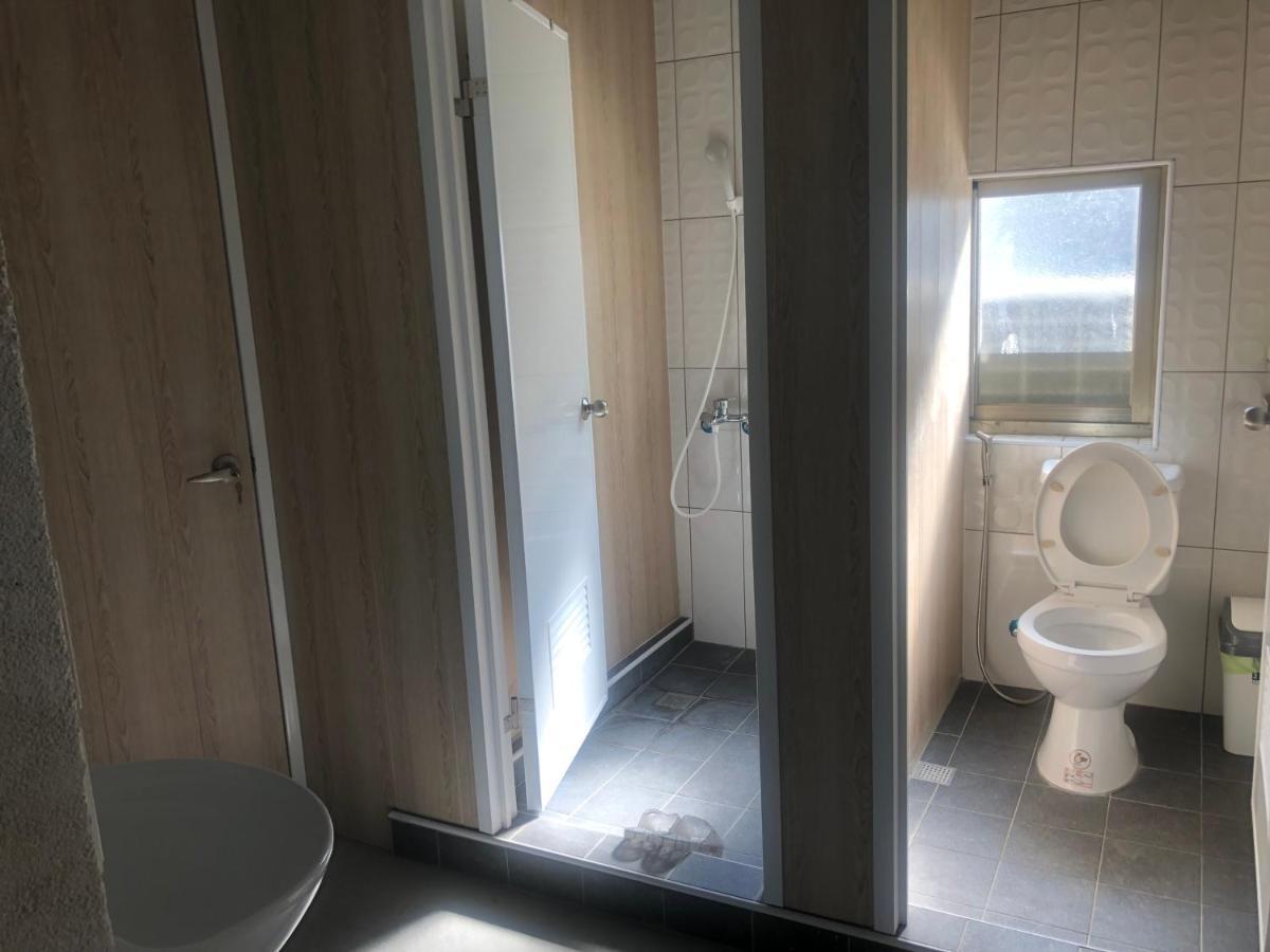 Simple Walk Guest House 小公寓 Tainan Luaran gambar