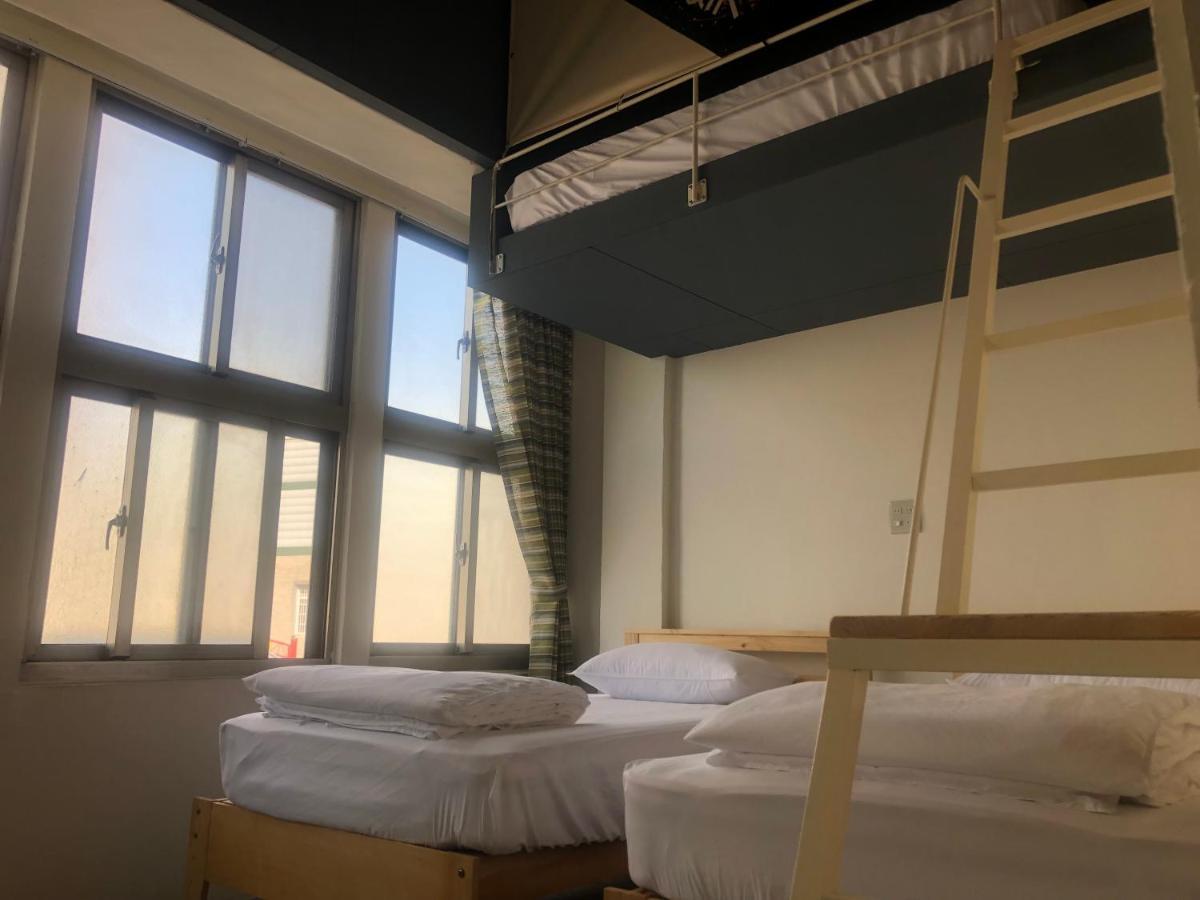 Simple Walk Guest House 小公寓 Tainan Luaran gambar